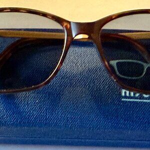 Vivid Women’s Fashionable Sunglasses